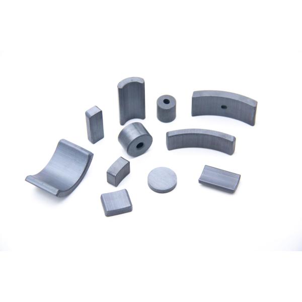 Permanent Magnet Ferrite Tiles In Fans For Hot Summer Use Fan Ferrite Magnets