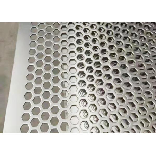 Length 2m 7mm Hexagonal Hole Perforated Metal Mesh White