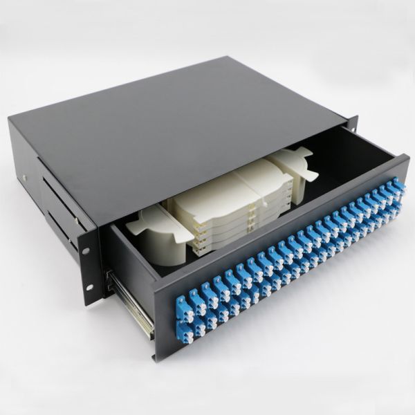 China FTTH 12 24 48 96 144 Port Fiber Optic Patch Panel Telecom 19 Inch Rack Mounted wholesale