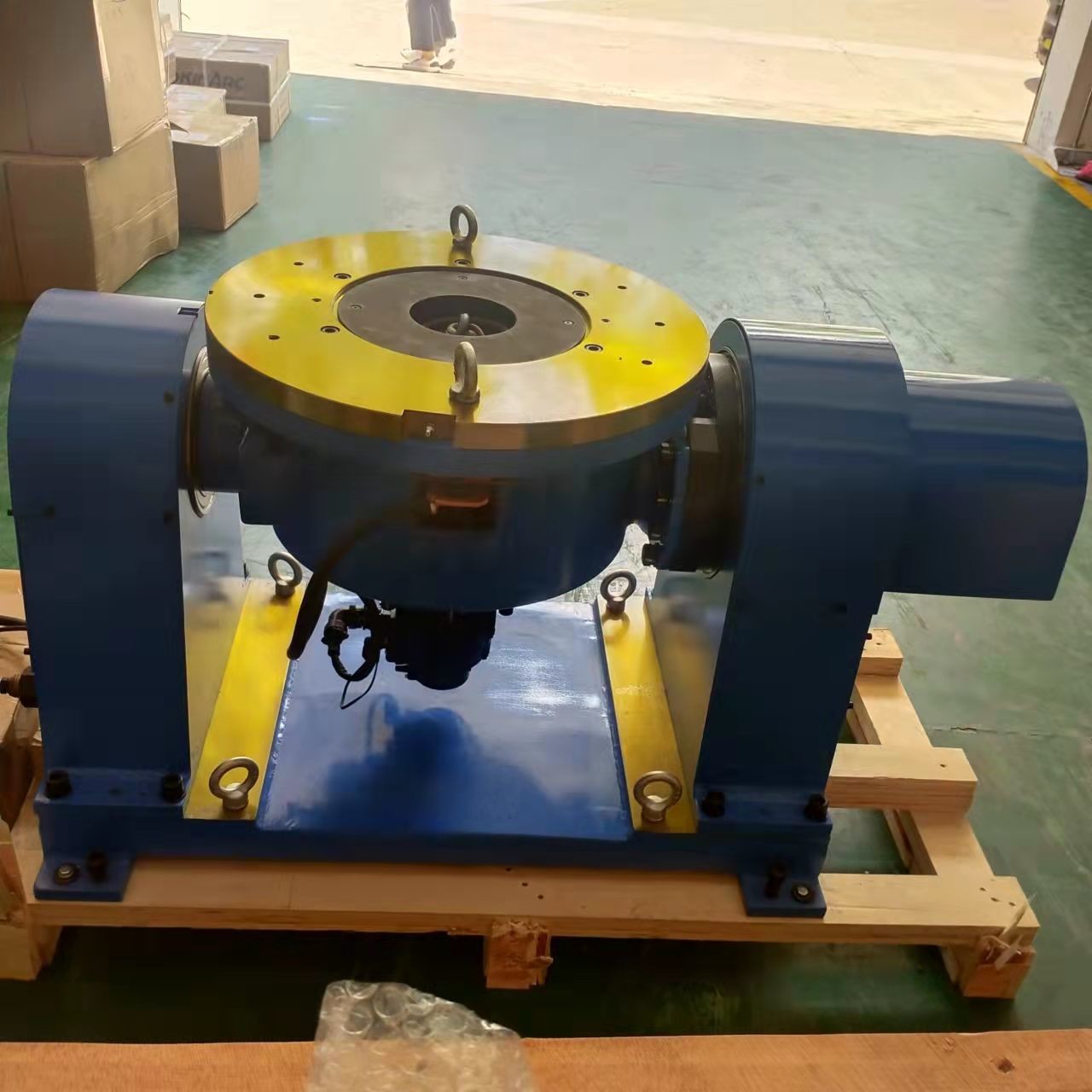China Fiber Laser Robot Positioner Yaskawa Metal Welding Robot Arm wholesale