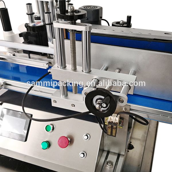 High Efficiency Positioning Labeling Machine for Round Bottles, Cans, High Precision Automatic Sticker Labeler, Factory Price