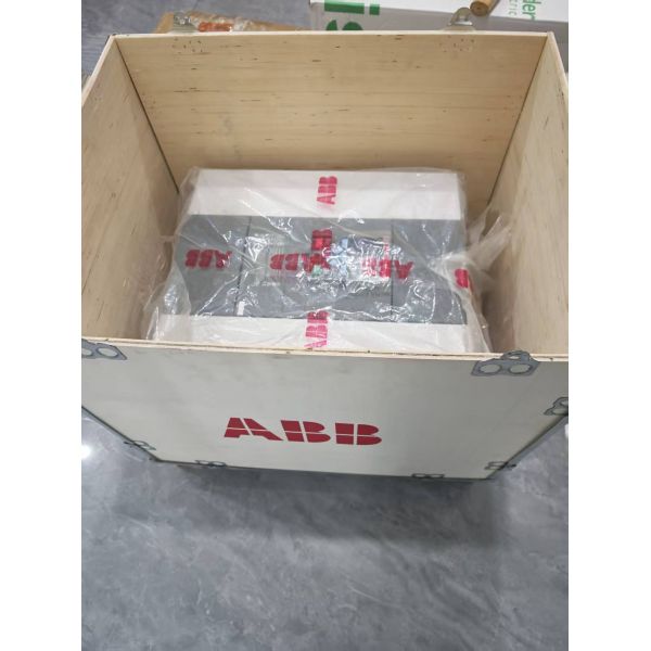 PSTX470-600-70 1SFA898116R7000 ABB Softstarter 50Hz 60Hz 470A 208 600VAC