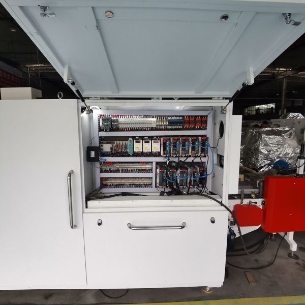 CE Certification Intelligent Sanitary Napkin/Pads Wet Tissue Barrel Film Packing Machine