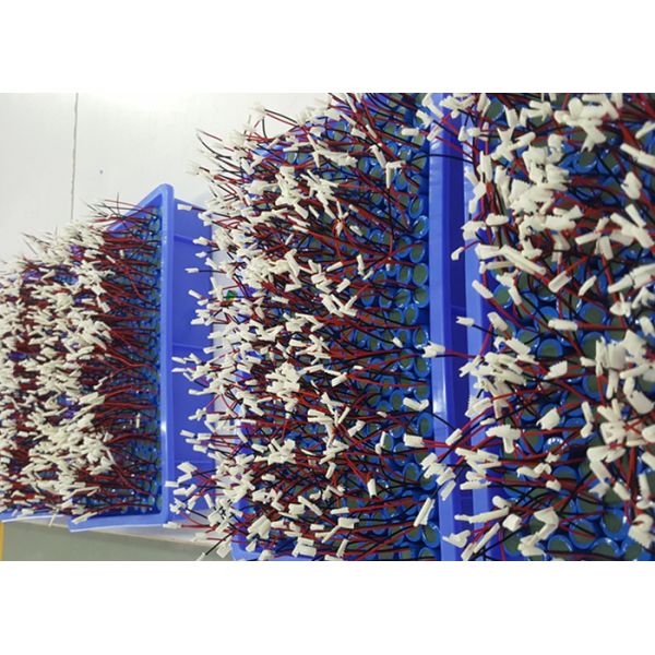 Digital Camera 3.7 V 2000mah Li Ion Battery Pack 18*68mm Size Grade A