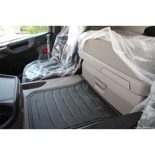 6*4 CNG Truck Scania G440 Tractor Trucks 0km Used Scania Truck Good Condition 2023 with Electronic Stability Control System