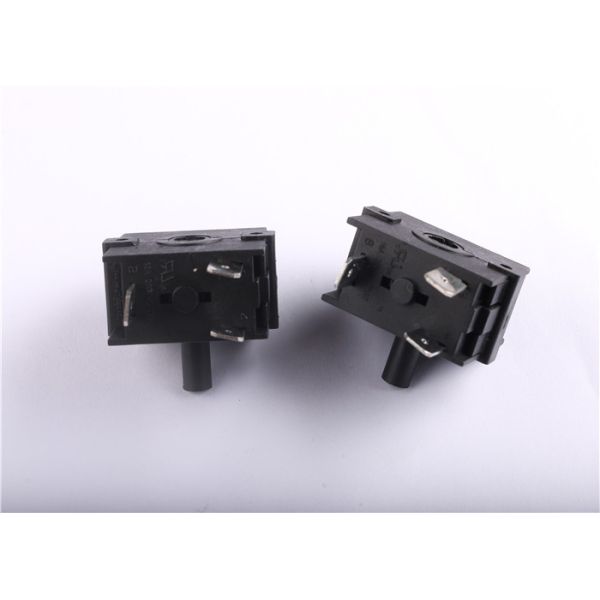 IP65 Waterproof Mini Rotary Switch 3 Position 3A 5A 12VDC For Electric Fan