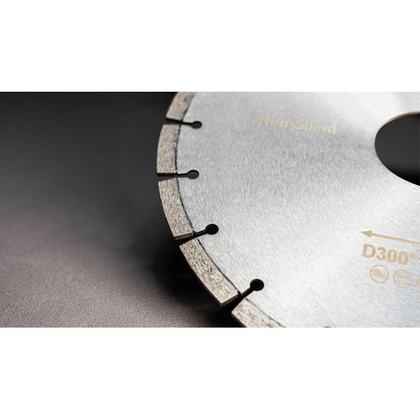Silver Professional 12inch Diamond Circular Saw Blade For Calcium Silicate Cutting Disc