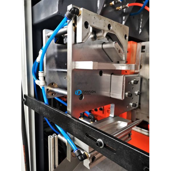 Extrusion Custom Made Plastic Jerry Can Blow Molding Mould