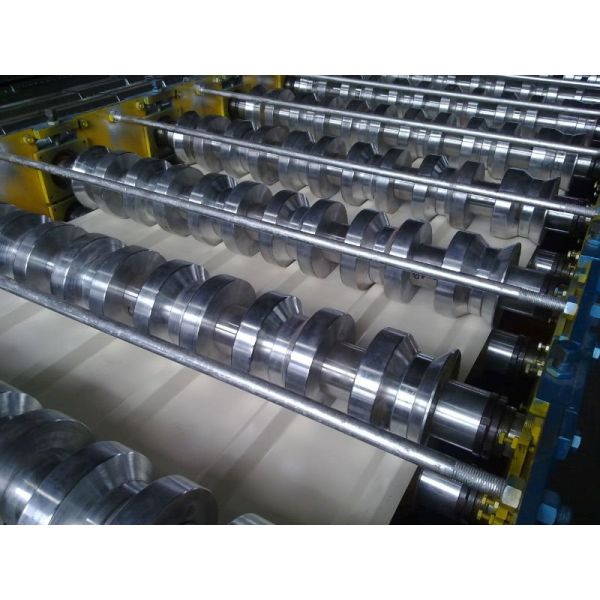 No Shake No Noise Metal Roofing Roll Forming Machine By PLC Control
