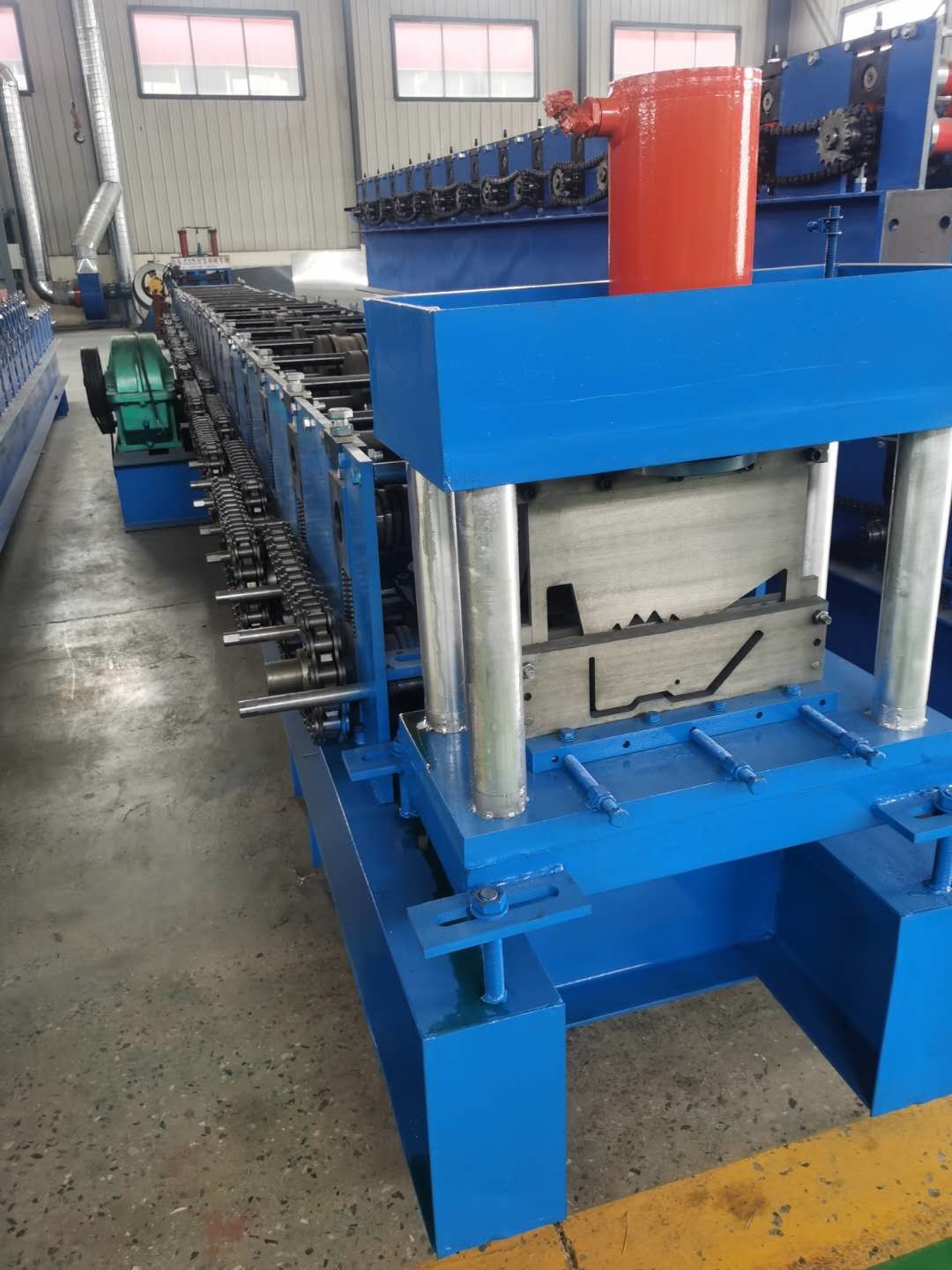China Water Channel Gutter Downspout Pipe Roll Forming Machine wholesale