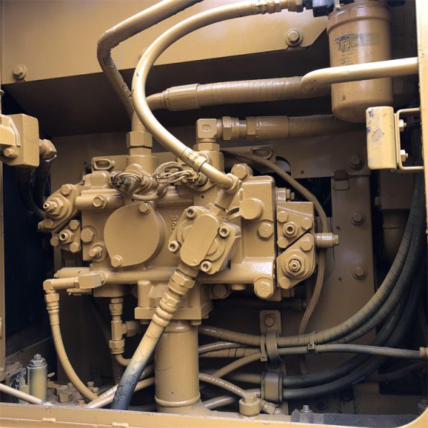 Original Cat312D 12 Ton Hydraulic Crawler Excavator with Hydraulic Cylinder and Valve