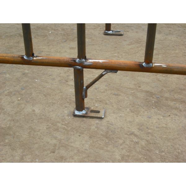 Smooth Surface Swine Gestation Stalls , Pig Breeding Equipment Light Structure