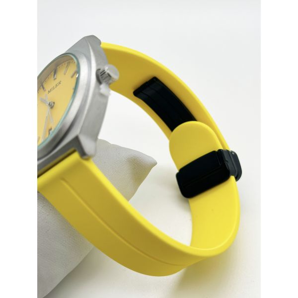 Factory Wholesale Waterproof Silicon Strap Watch Quartz Movement Men's Digital Sports Watches