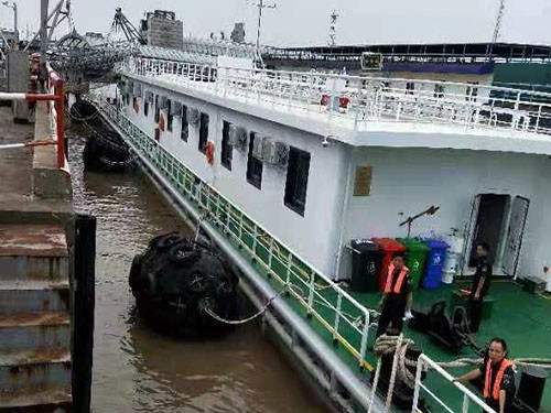 D2000XL3500 Fishing Boats Yokohama Fender