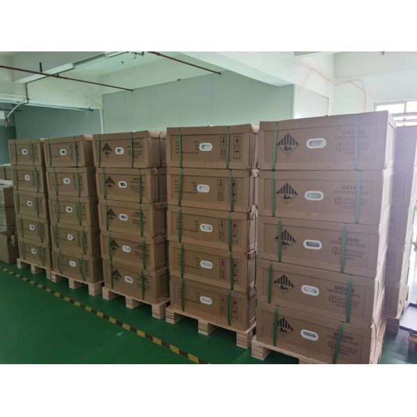 48v 200Ah Lifepo4 Lithium Battery Pack With Smart BMS LCD Display Screen