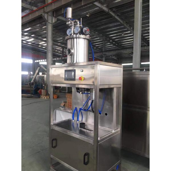 Automatic High-Speed Filling Machine For Shampoo, Hand Sanitizer, Detergent, Tracking Type