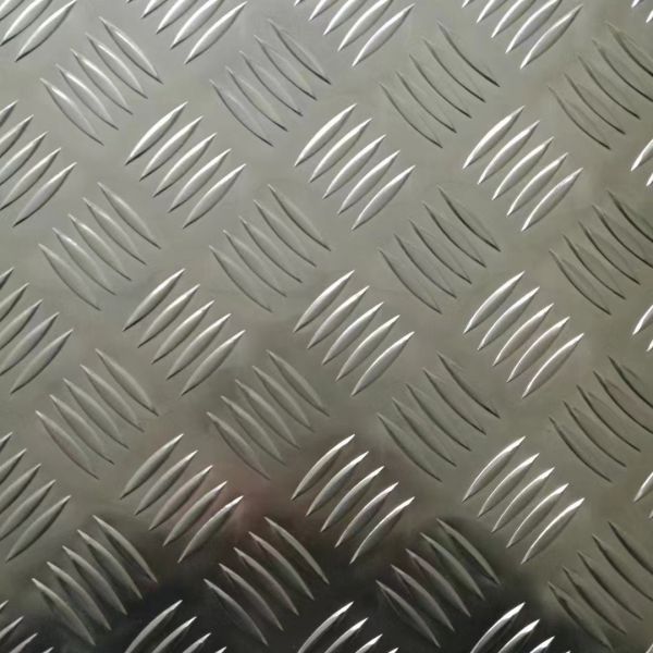 Diamond Checkered 6061-T6 Aluminum Thread Plate Non Slip Aluminum Sheet 6.0*1219*2438MM