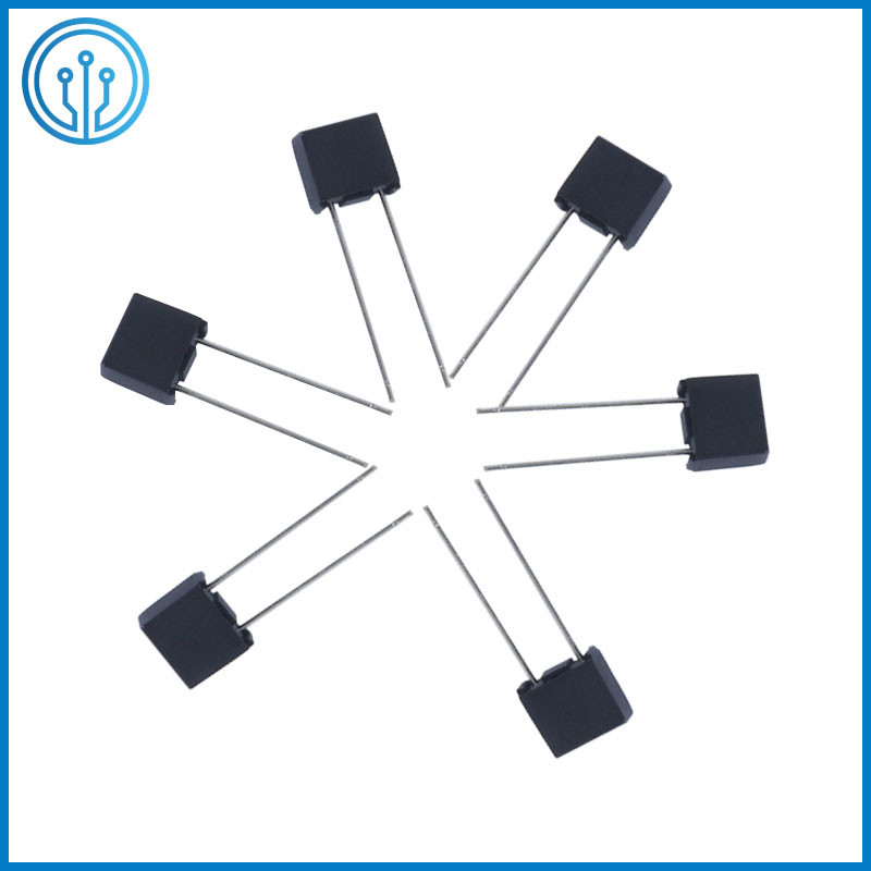 China Fast Acting Square Fuse NFS F5A 300V 8x4x7mm Black For Battery Charges wholesale
