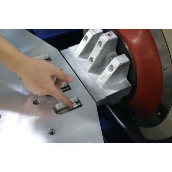 IEC 62620 Electro Dynamic High Frequency Vibration Shaker For Li Ion Battery