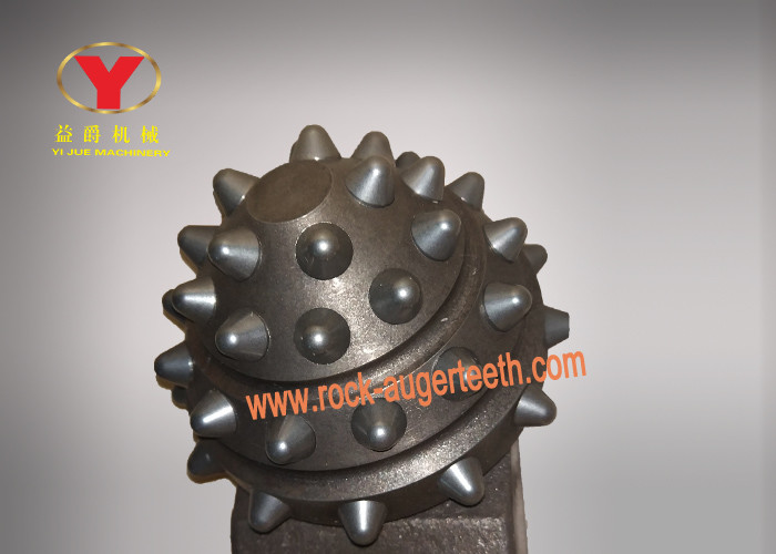 China Tricone Replaceable Carbide Rock Drill Bits , Roller Cone Bit For Well Drilling wholesale