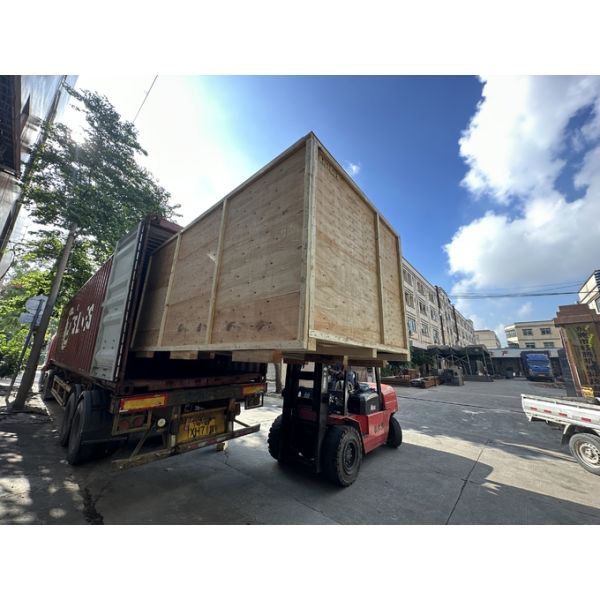 Computerized Automatic Fillet Cutting And Stacking Machine For Home Textile Material