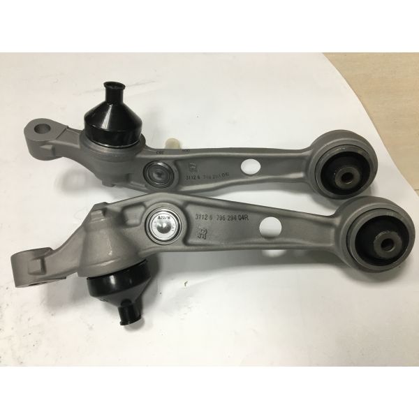 Car suspension Lower Control Arm For Rolls Royce Phantom 31122180523