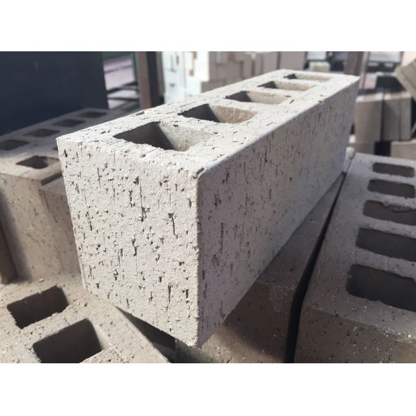 Guniting Materials Clay Hollow Bricks Face 230 X 76 X 70mm Rough Face With Five Holes