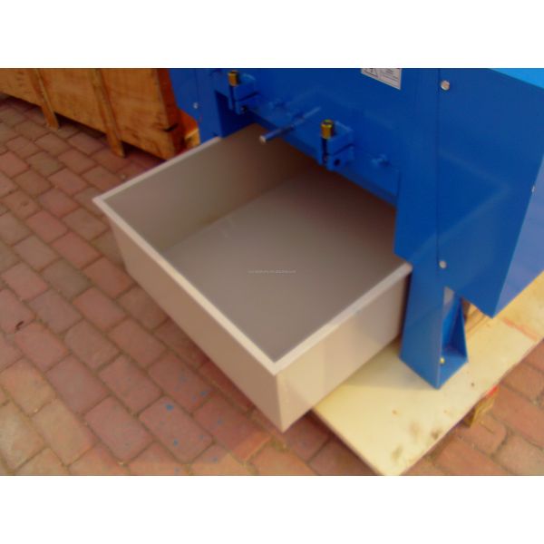 200-600KG/H Cow Bone Grinder Essential for Fruit Processing Plant Operations