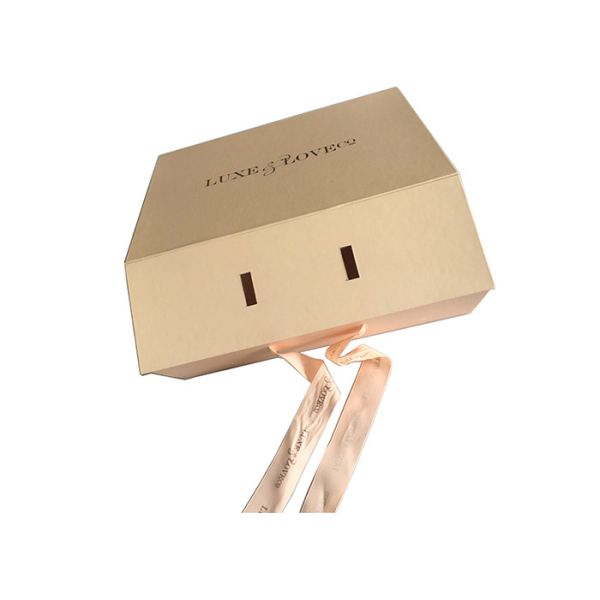 Nude Color Printing Folding Gift Boxes Ribbon Magnet For Wedding Dress