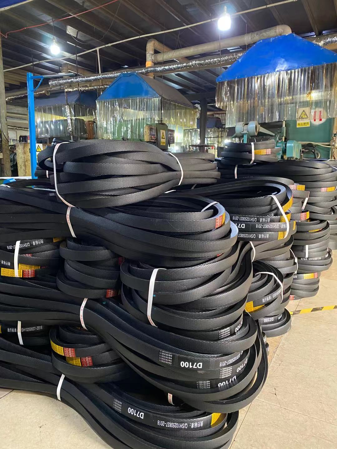 Transmission Rubber SPA V Belt Zero Elongation Flex Resistance