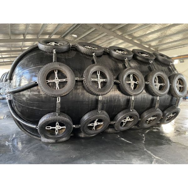 Boat Mooring Protection Ship Rubber Fender 0.05mpa Yokohama Rubber Fender
