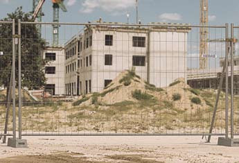 M400 Mobile fence 100*250mm Mesh Opening 42mm/30mm Tubes Portable Fence