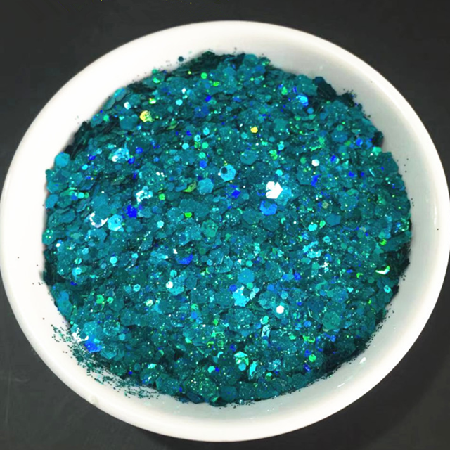 Die Cutting Printing with Metallic Holographic Chunky Glitter Powder in Polyester Shades and Finishes