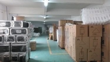 AC100-240V 50-60Hz LED Moving Head Stage Wash Light Bar For Disco And Party