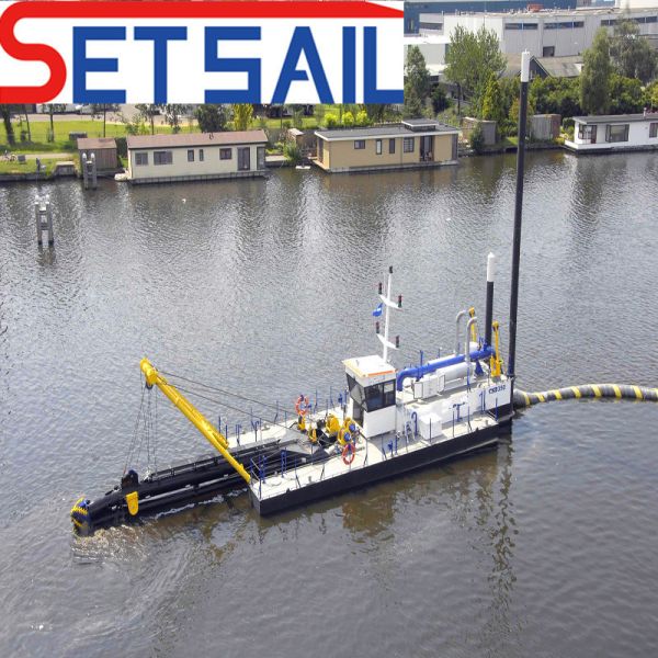 Hydraulic 8 Inch Cutter Suction Mud Dredger Used in River