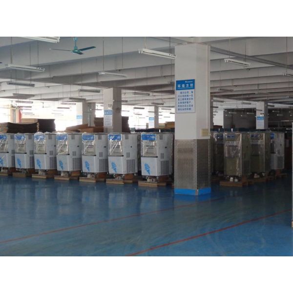 Since 1996 Chinese best soft ice cream machine Oceanpower OP138 38L/Hour