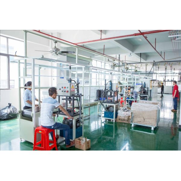 Contemporary 110v 110W Retractable Blade Ceiling Fan Chandelier Santi Nickle Color