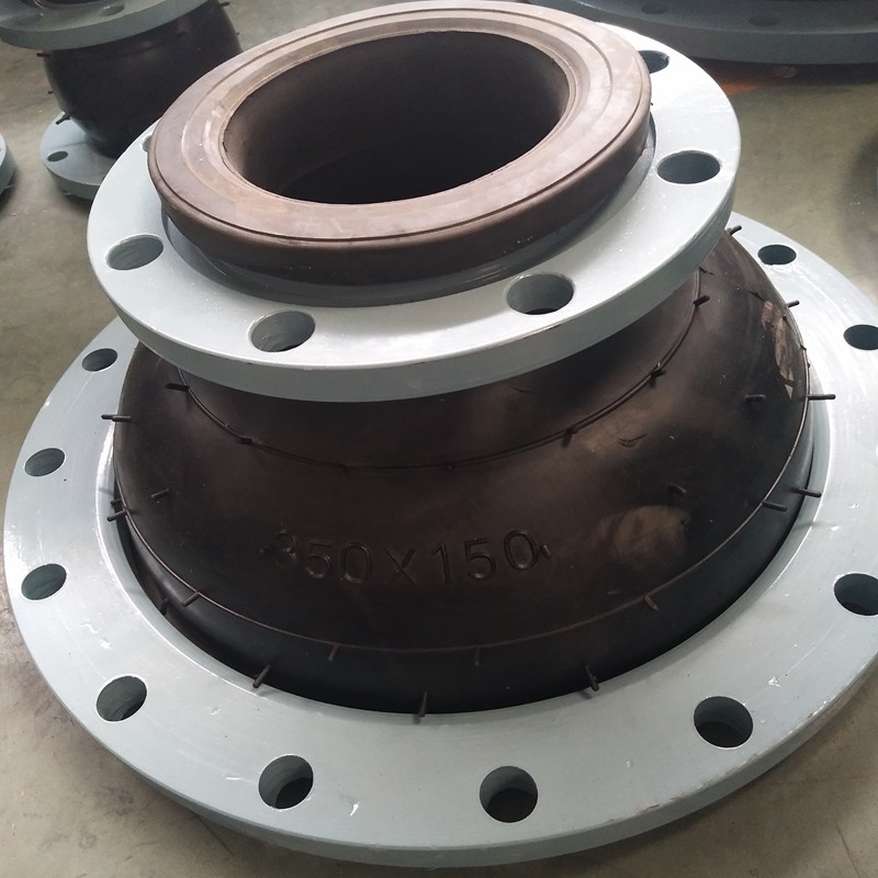 China Customized Carbon Steel Coupling Bellows Rubber Compensator EPDM Expansion Joints pn16 on sale