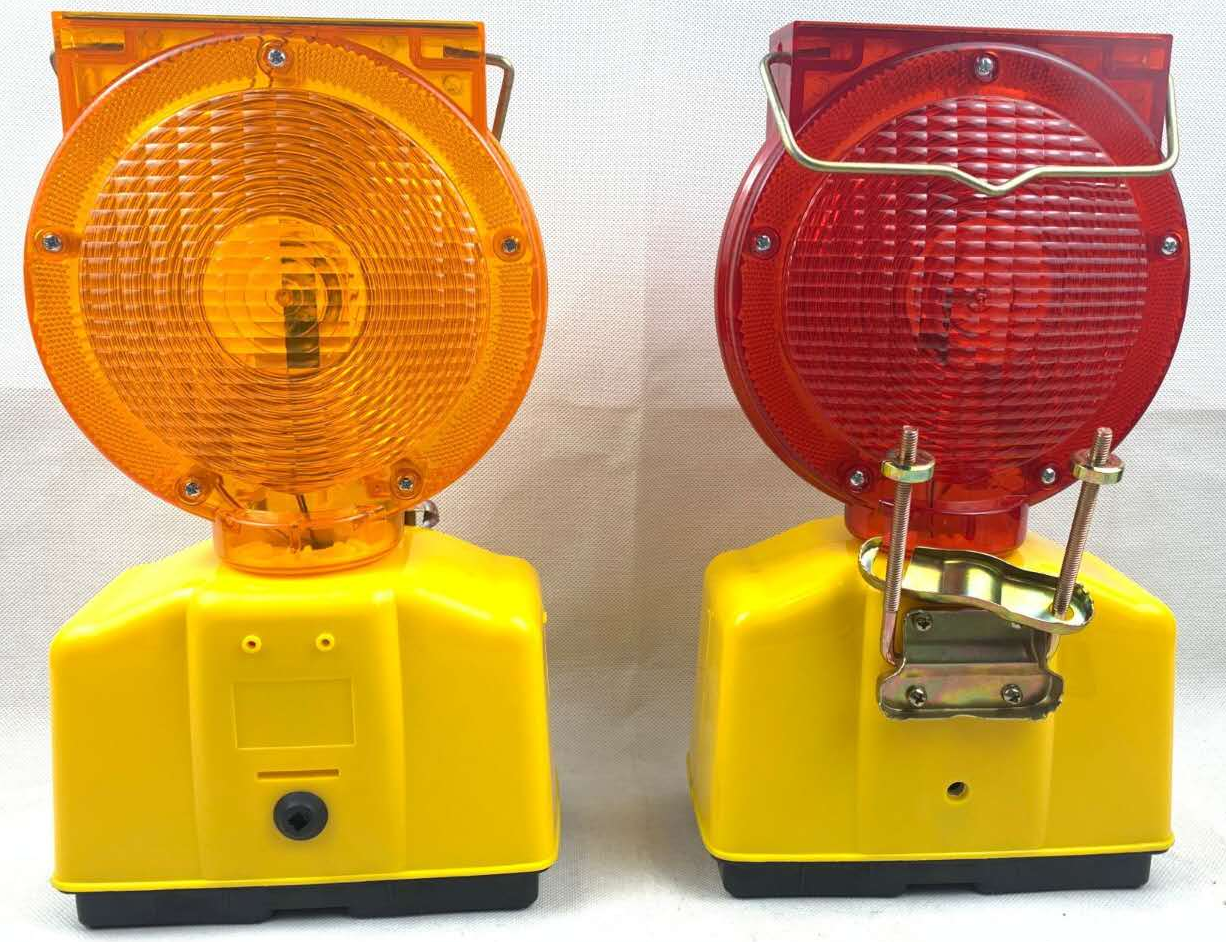 Traffic Warning Cones Solar Road Way Warning Light For Roadway Safety Solar Strobe Light LED Barricade Light